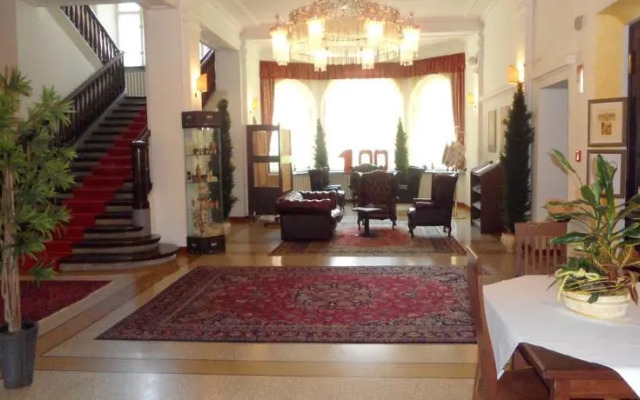 Palast Wellness Hotel