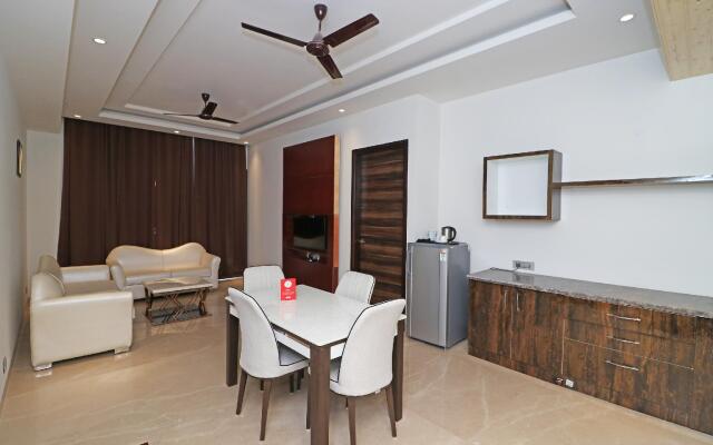 OYO 12464 Hotel C Pearls