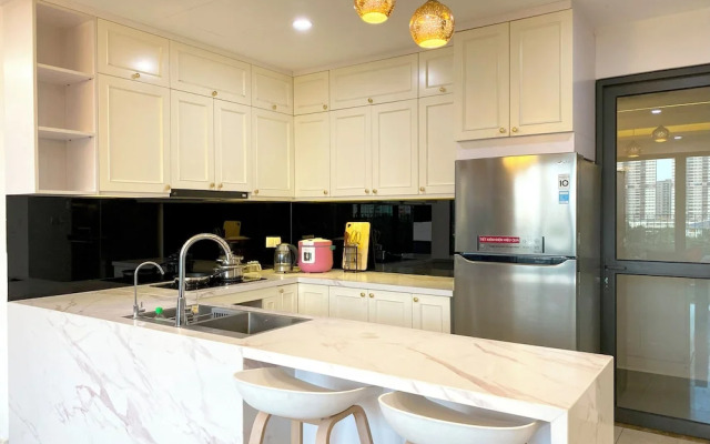 HMH - Vinhomes D'capitale