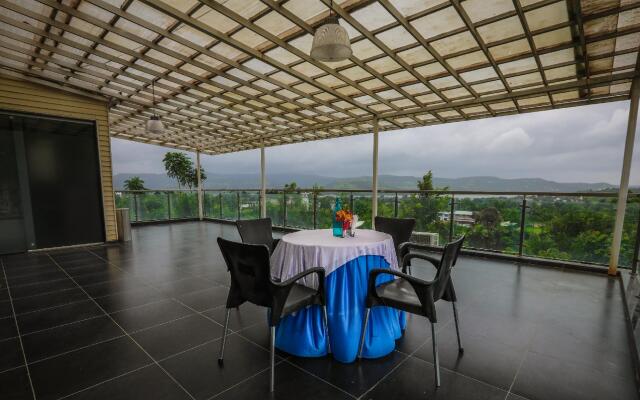 Sorina Hillside Resort