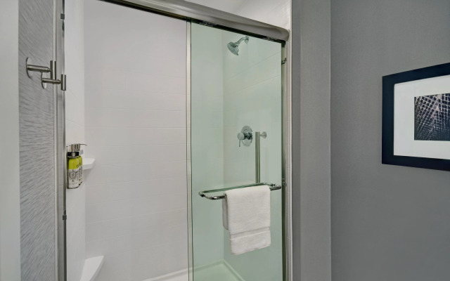 Staybridge Suites Houston Galleria Area by IHG
