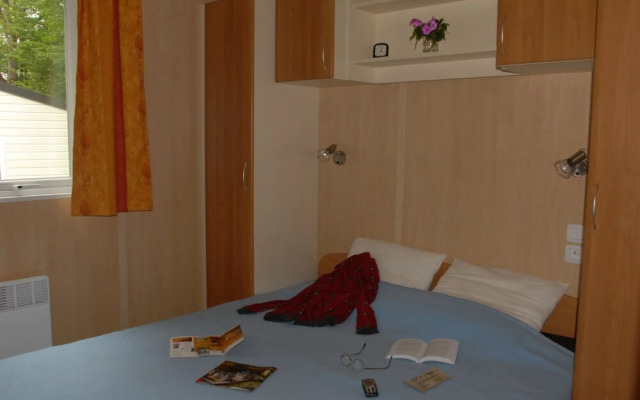 Castel Parc De Fierbois