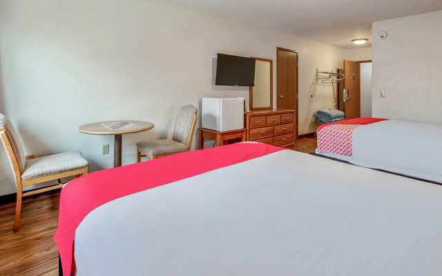 OYO Hotel Chesaning Route 52 & Hwy 57