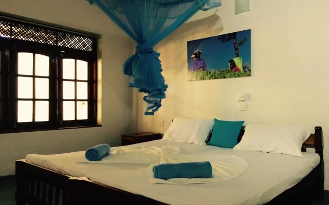 Around Sri Lanka Guesthouse Tangalle