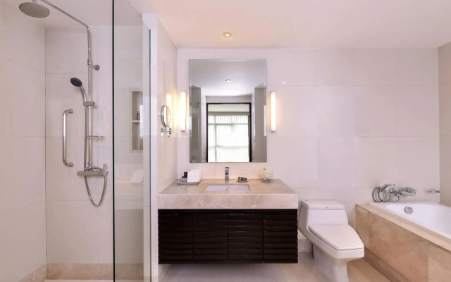 Sathorn Vista, Bangkok - Marriott Executive Apartments