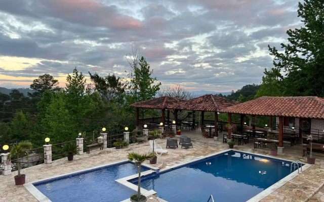 Hotel y Cabañas Ros