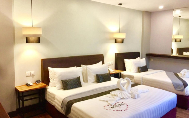 Hotel Five.S