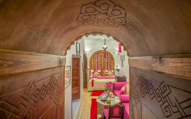 Room in BB - Riad Anabel - Rose Suite