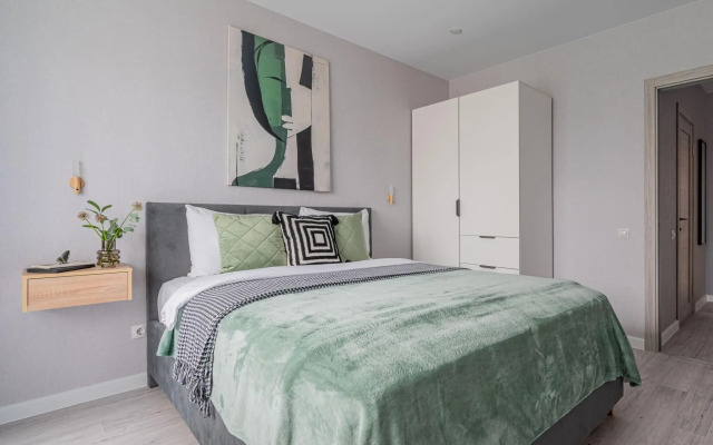 Лайт Апартаменты на улице Рощинская 68