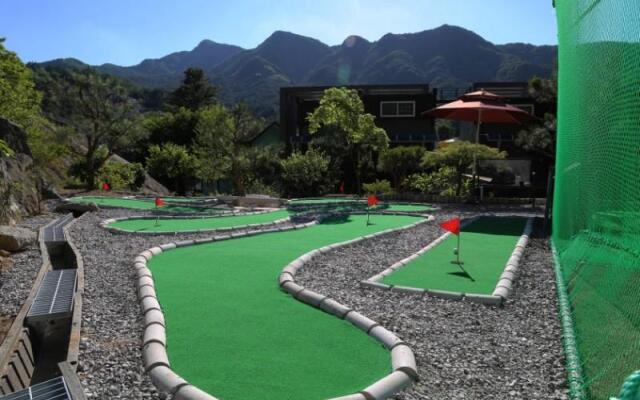 Gapyeong Sol Morning Pension (beam projector individual barbecue)