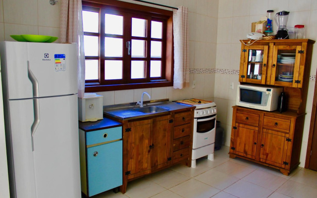 Sobrado com piscina em Mariscal Rutilio N125