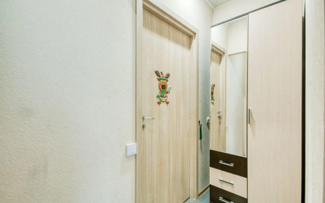 Апартаменты на проспекте Александровской Фермы