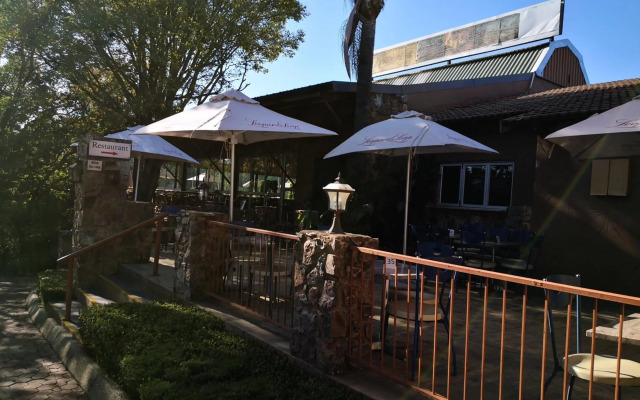 Riverstone Lodge