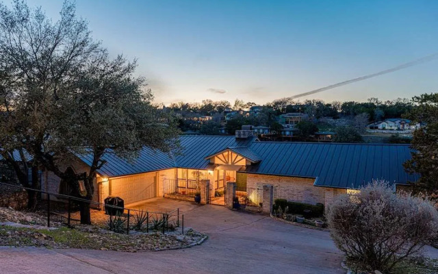 Waterfront Home on Lake Travis