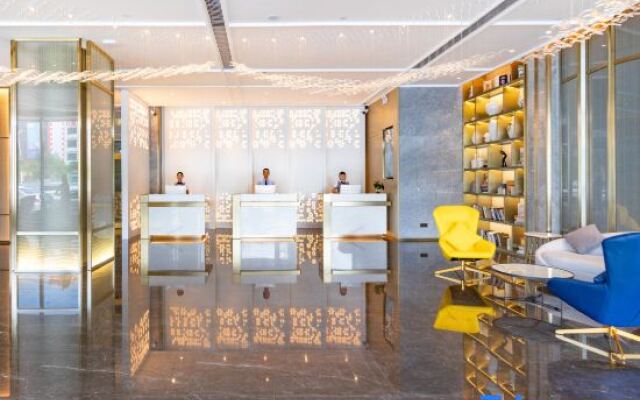 Paco Hotel (Guangzhou South Railway Station Panyu Changlong Branch)