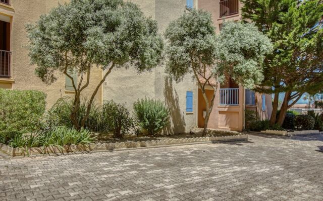 Scenic Apartment in Fleury With Balcony Near Sea