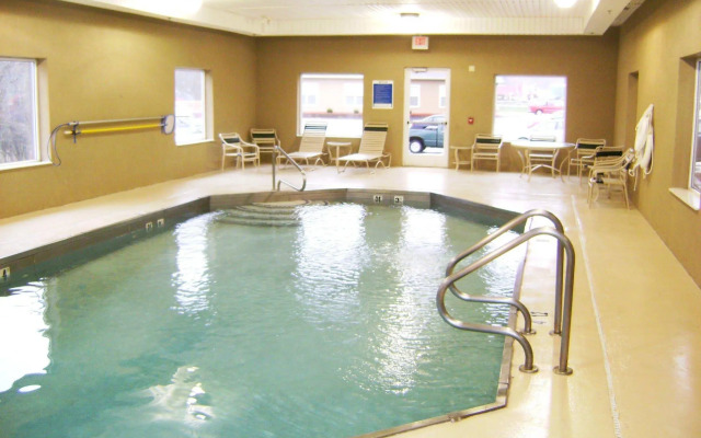 Holiday Inn Express Hotel & Suites Pikeville by IHG