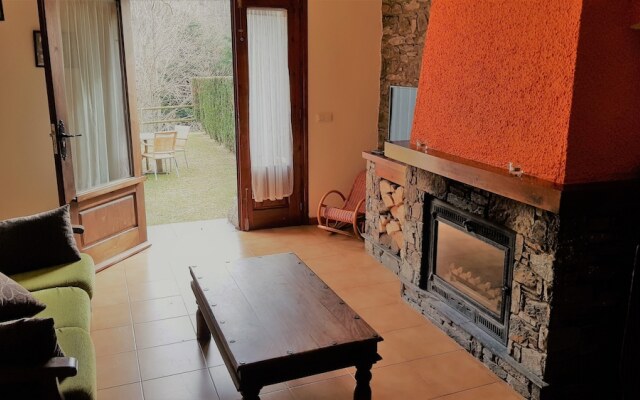 Apartamentos Rurales Les Barnedes