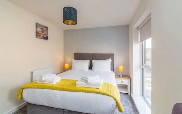 Blackstone Walk - Fabulous Houses with Parking