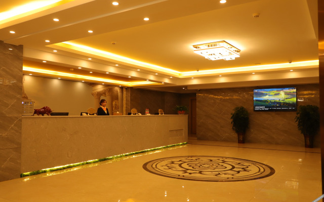 Vienna 3 Best Hotel (Heze High-tech Zone)