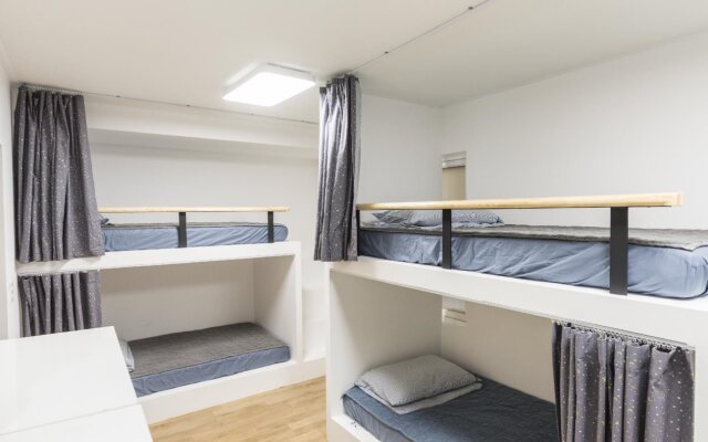 Rainbow In Jeju Guesthouse