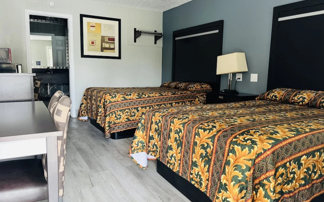 Town House Motel