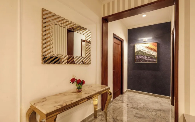 Amber Apartment 103 by Stayjade