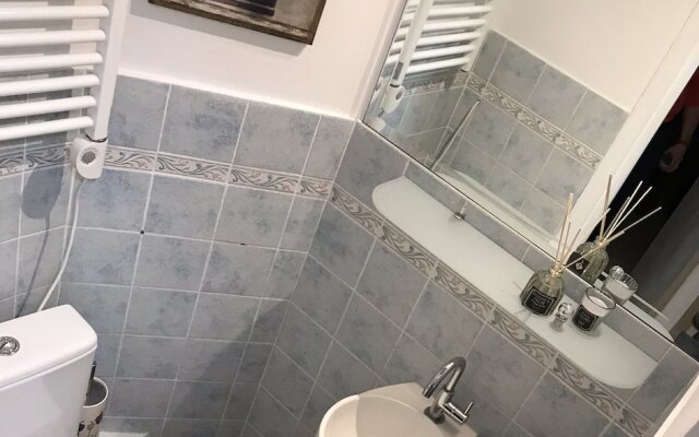 Blue Cannes Apartment