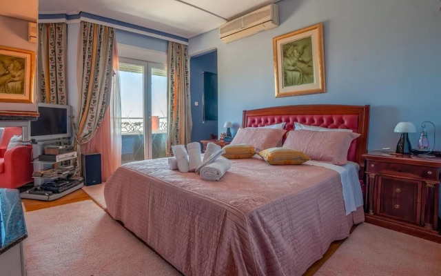 Villa Serenity House of an Elegant Immaculate Luxury Authentic Relaxing Space