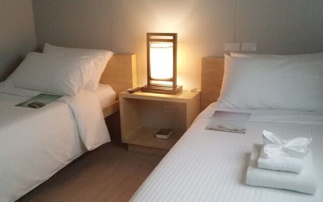 Shore Time Hotel Annex