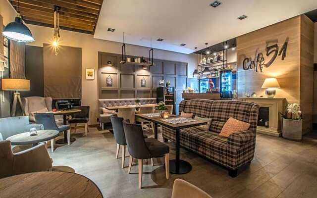 Hotelik 51
