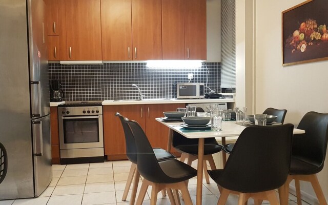 Erra - Carmine - Athens Center,150m²,6 BD,3 BATH