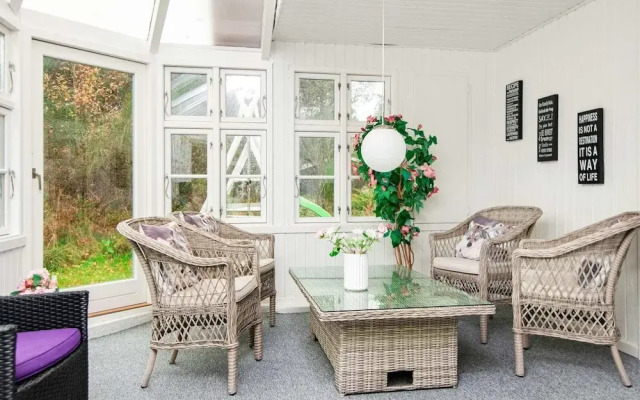 Simplistic Holiday Home in Ringkøbing near Sea