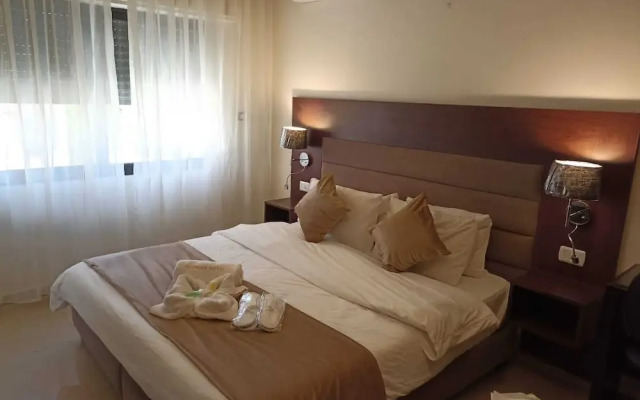 Alqimah Serviced Hotel Apartments