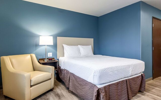 WoodSpring Suites Indianapolis Castleton