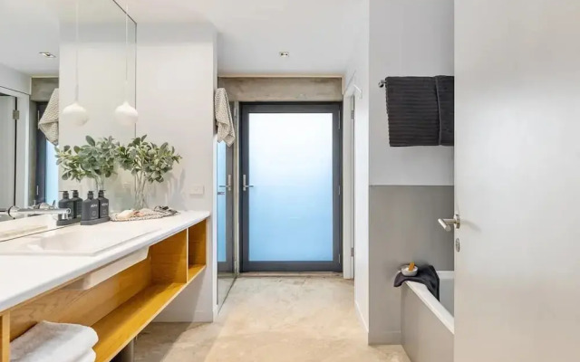 Luxury Portsea Sanctuary Gas Heat Pool Gardens