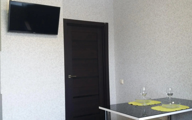 Сутки как дома на улице Петухова