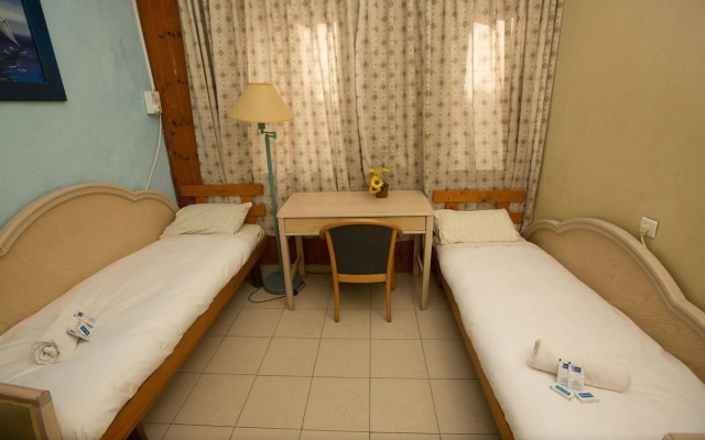 Momos Hostel