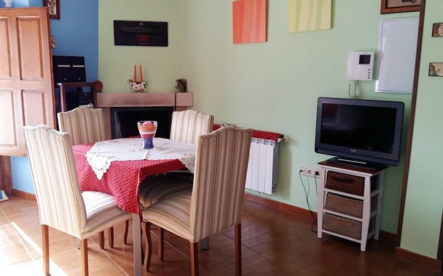 House With 2 Bedrooms In Aldehuela With Furnished Terrace And Wifi