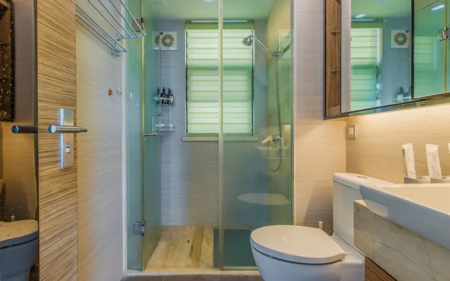 Locals Boutique Apartment Huafa Plaza 17