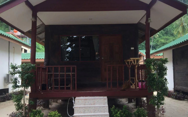 Phi Phi Nice Beach Resort