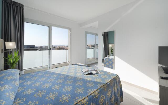 Hotel 4R Miramar Calafell