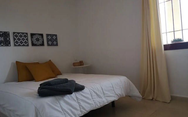 Golf Fields Apt, Seaview, Pool, Free Parking