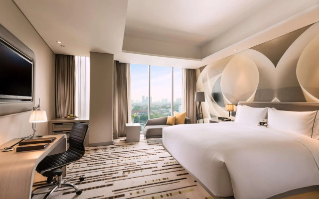 DoubleTree by Hilton Jakarta - Diponegoro