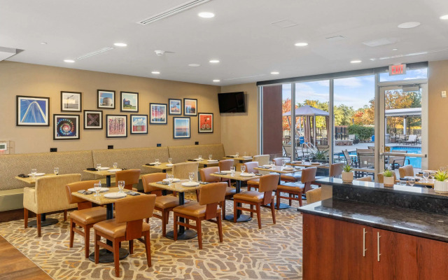 Cambria Hotel Plano Frisco