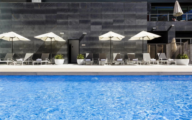 Hotel ILUNION Atrium