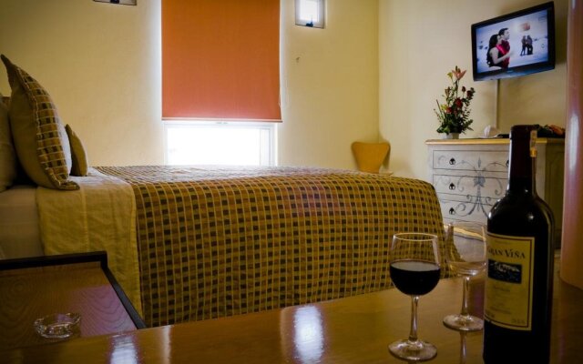 Flamingos Auto Hotel