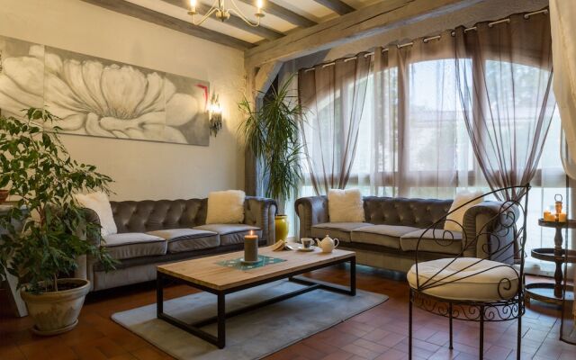 The Originals Access, Hostellerie des Pins