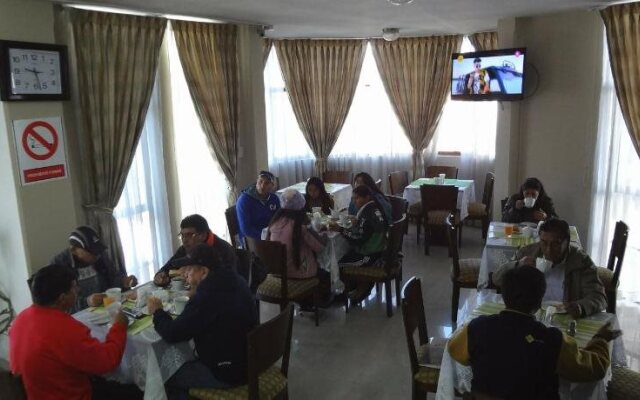 Hostelling Bustillo