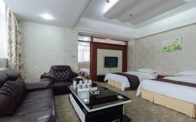 Zhushan Hotel